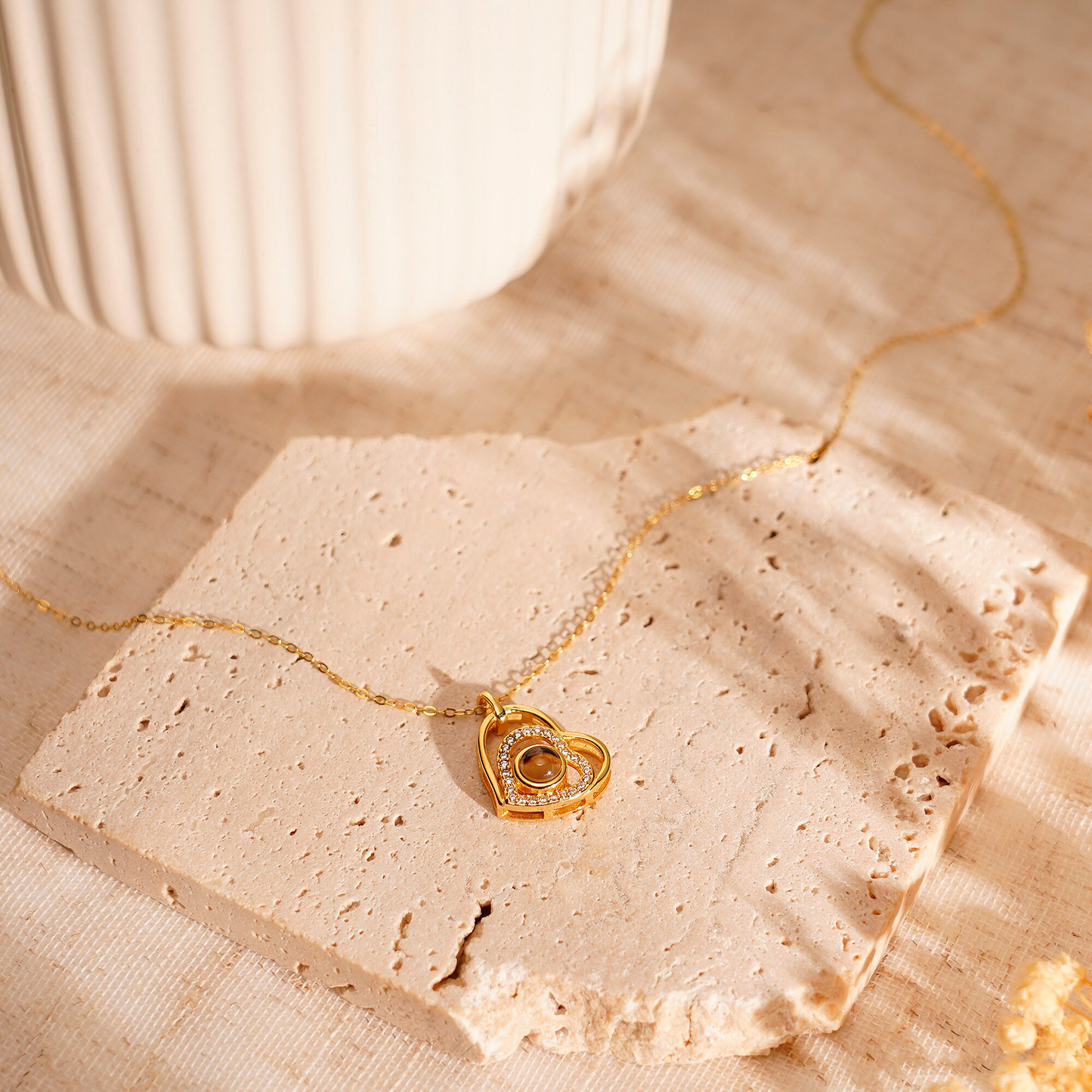 Eterna necklace